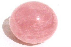 Quả cầu đá phong thủy màu hồng