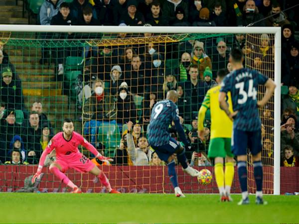 Bóng đá Anh ngày 27/12: Norwich tiếp tục lún sâu vào khủng hoảng