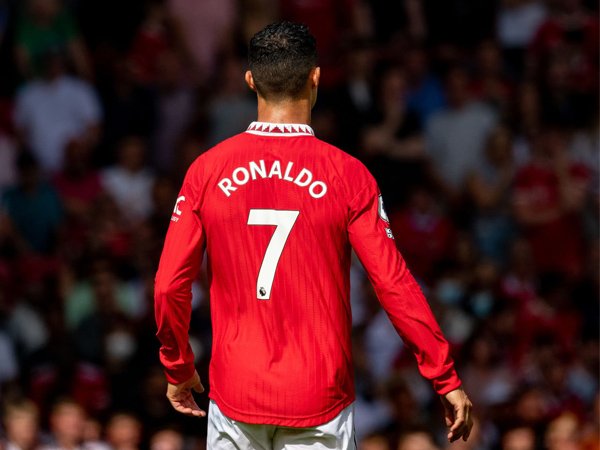 Tin thể thao tối 10/8: Ronaldo ra yêu sách để ở lại MU
